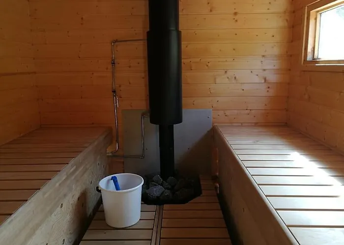 公寓 Old Village School Kolkontaipale